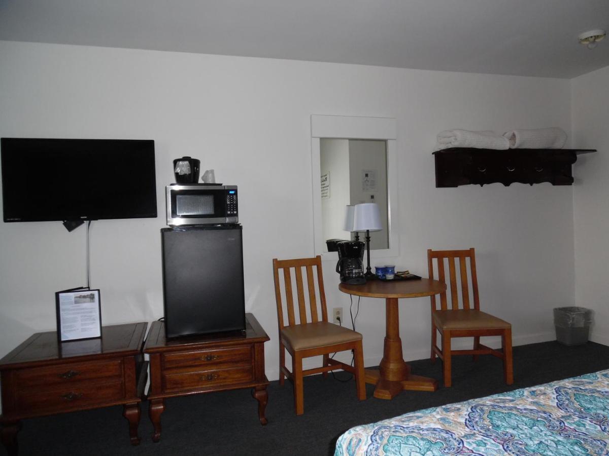 Wachapreague Inn - Motel Rooms Екстер'єр фото